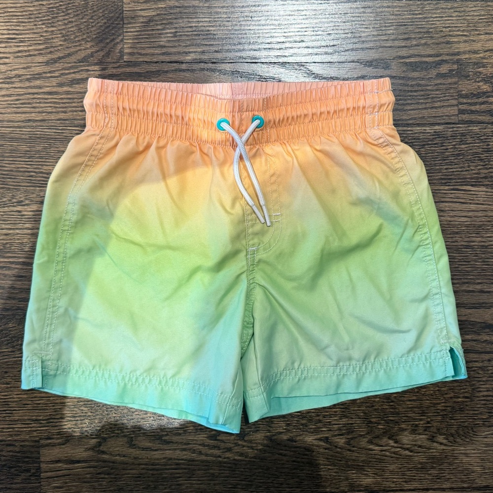 Old Navy Boys Swim Shorts. Size Small (6/7).